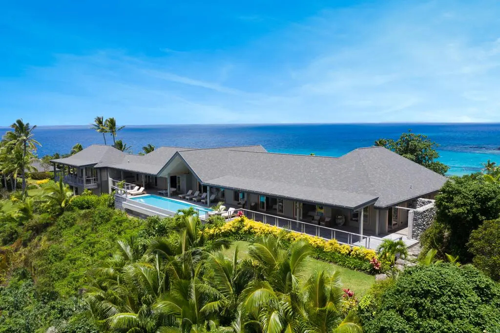 Beach & Waterfront