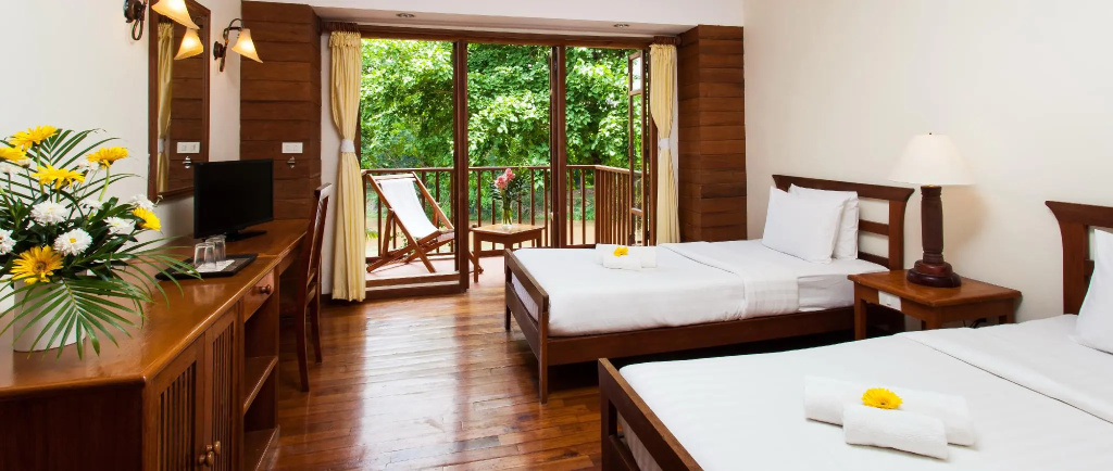 Standard Double room with river view (twin beds)