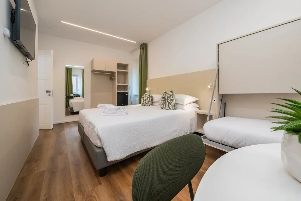 Standard Quadruple room
