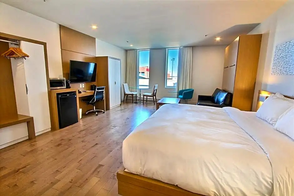 Superior Quadruple room