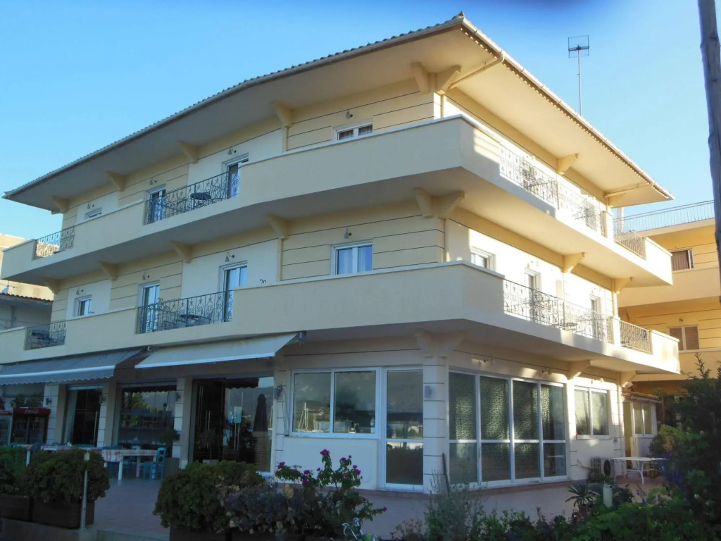 Theano Hotel