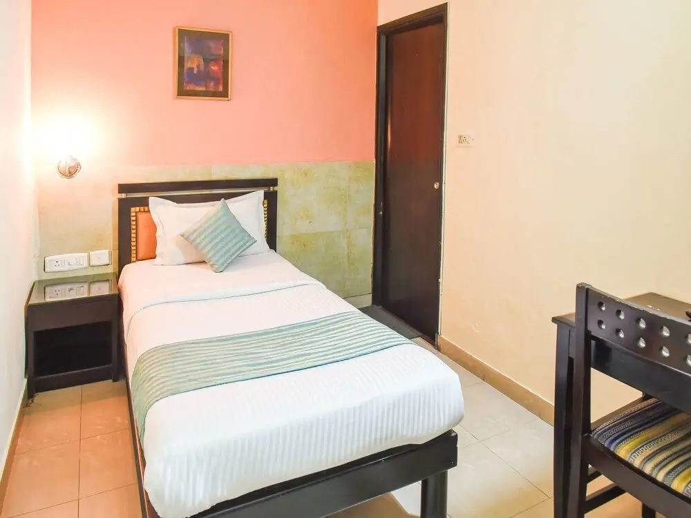 OYO 2417 Hotel Allenby Inn - Général