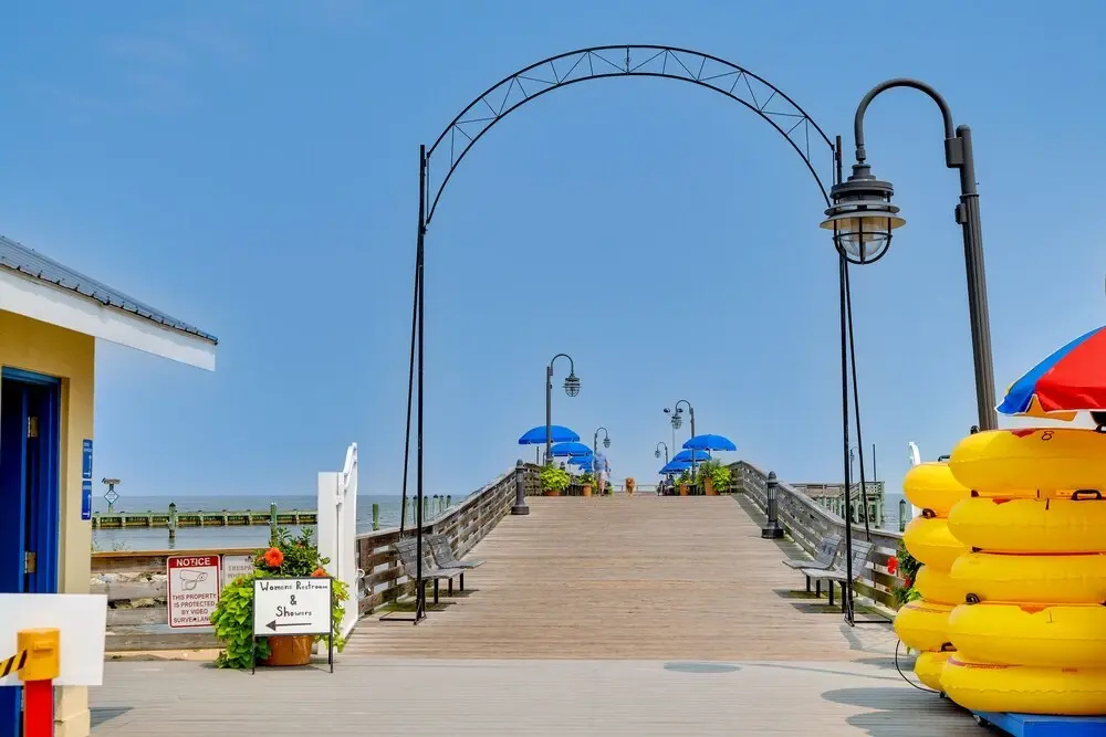 Family-friendly Chesapeake Beach House With Deck!