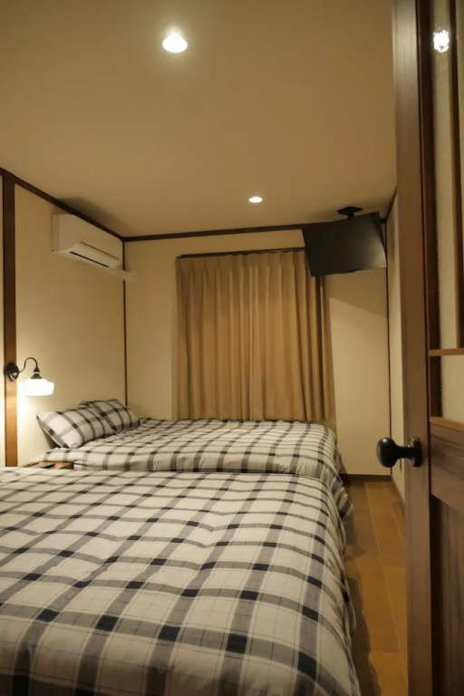 Standard Quadruple Apartment