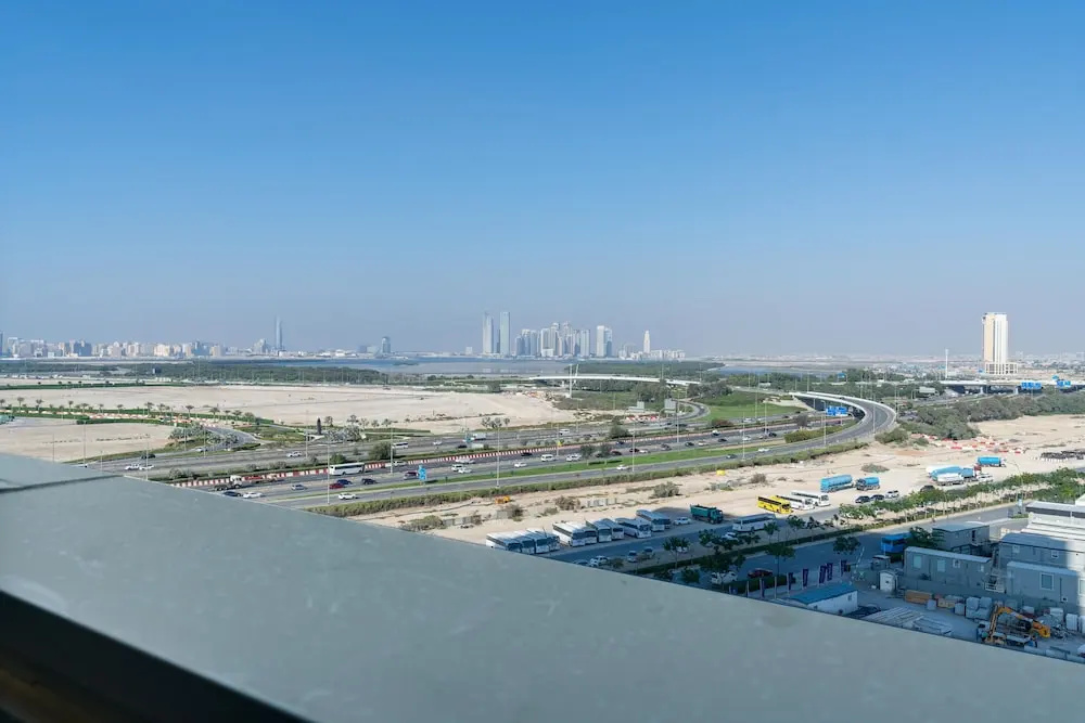 Whitesage - Elegant Apartment With Unobstructed City Views