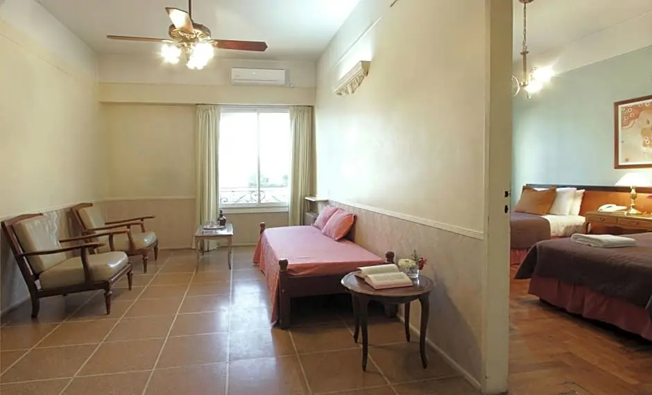 Standard Double room (twin beds)
