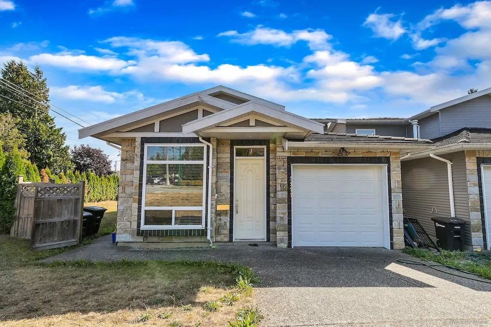 Bright 2 BR Private Suite by Elevate Rooms - фото 10