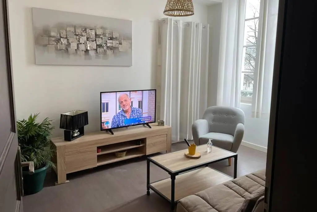 Voir la photo 2 — Logement Entier 33 M2 a Pau