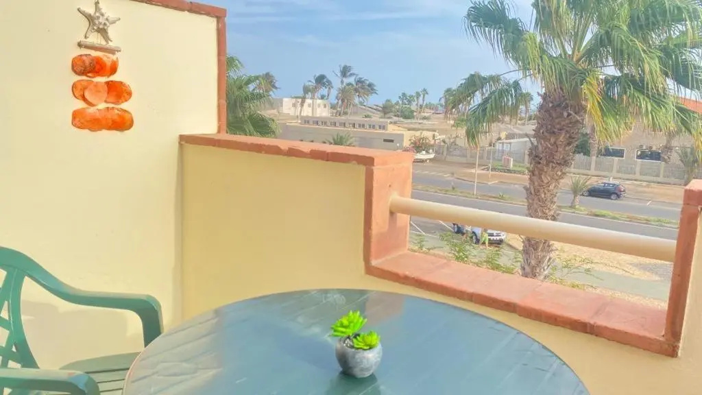 Sal Apartments Djadsal Moradias