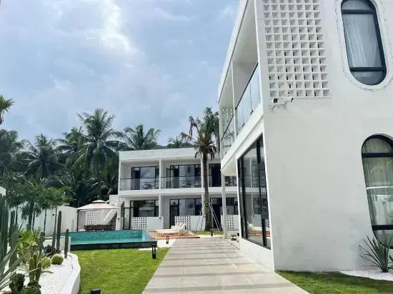 Wanning Moye Homestay (Riyuewan Surfing Store)