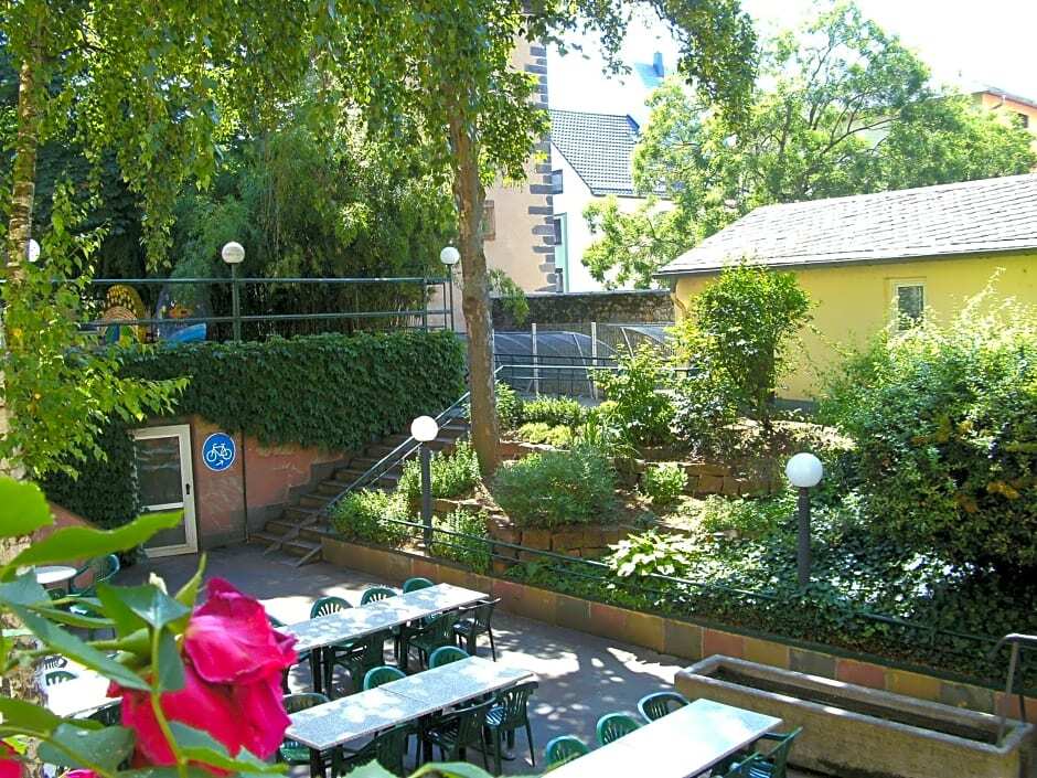 DJH Youth Hostel Frankfurt by null