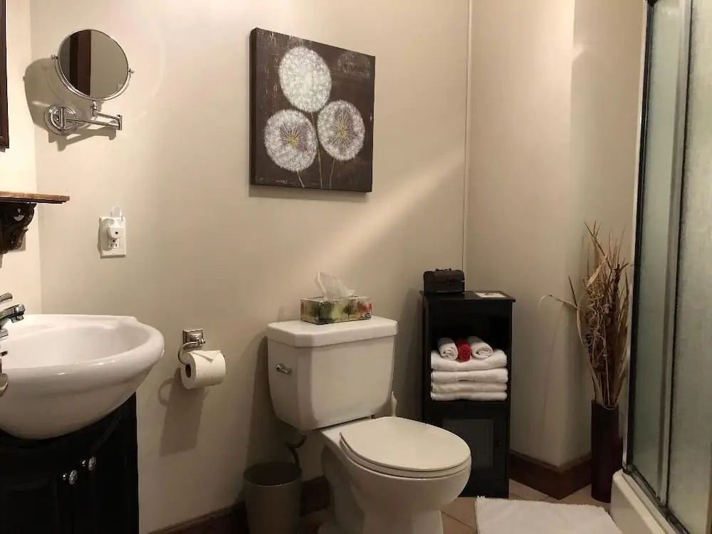 Comfort room