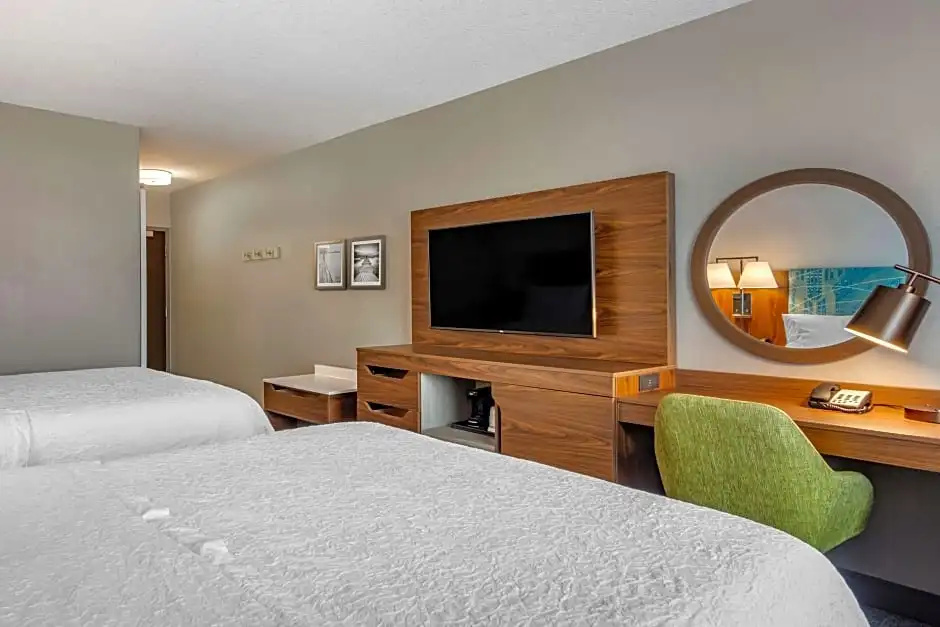 Double Suite (full double bed)