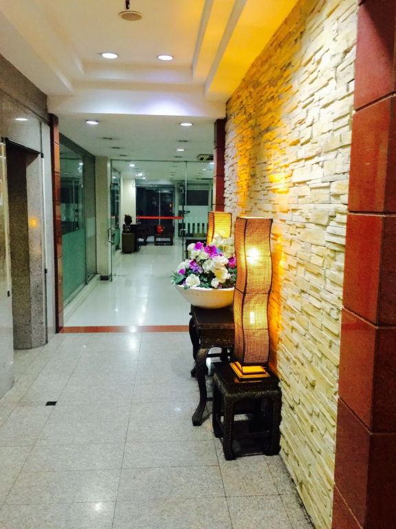 Mall Suites Hotel — фото