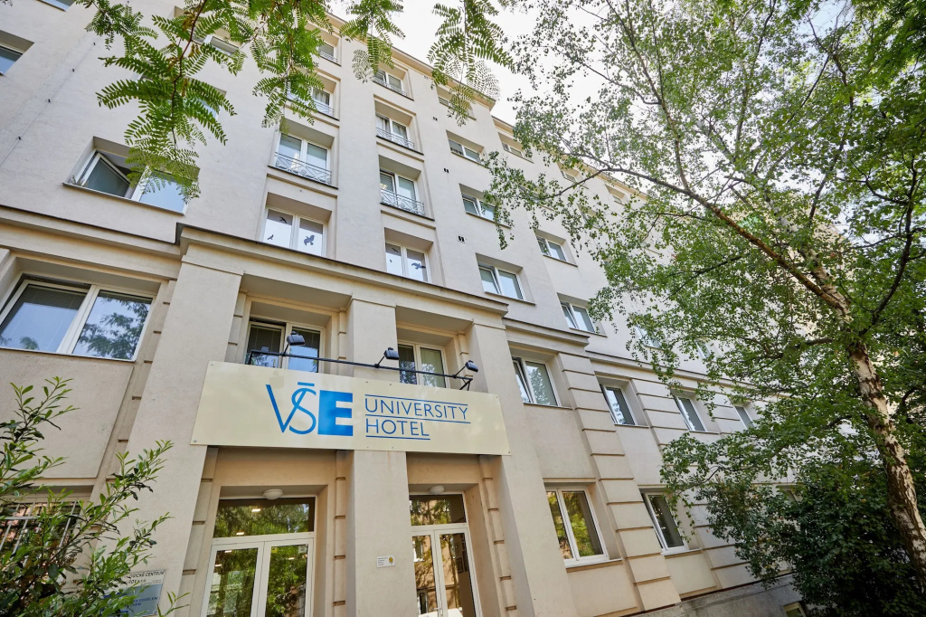 University Hotel