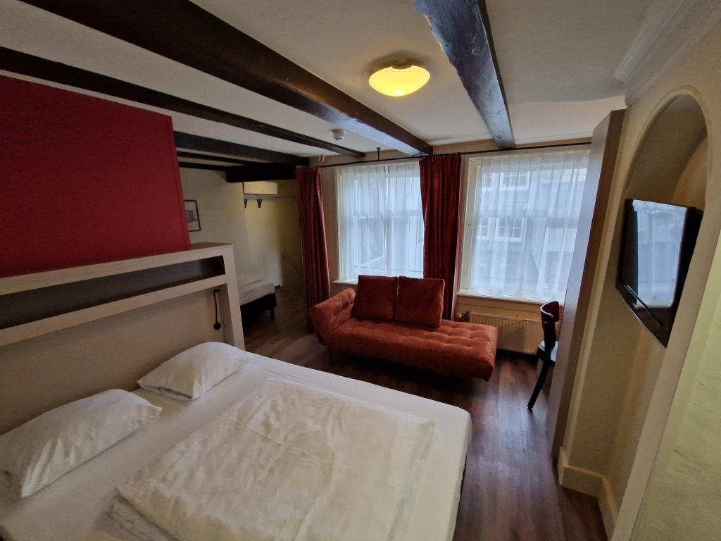 A-Train Hotel - Chambres