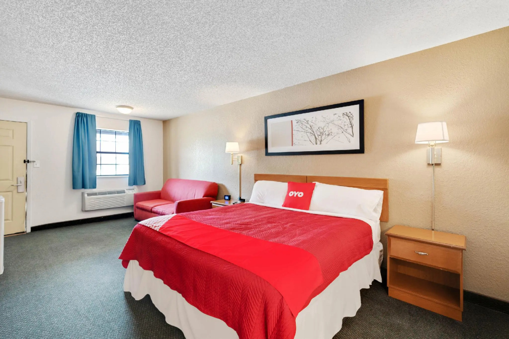 Standard Double room (full double bed)