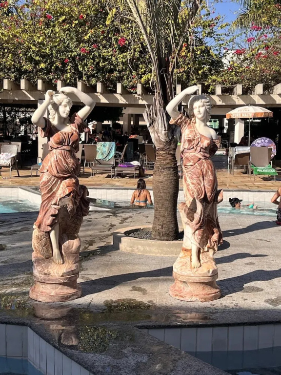 Lacqua Di Roma V