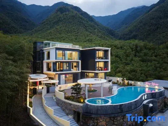 Zhuyun Yunhai Villa Homestay (Yunshang Grassland)