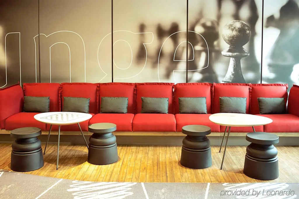 ibis Paris Saint-Denis Stade Sud 16