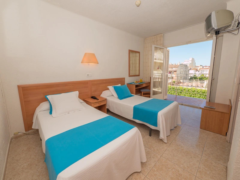 Hotel Checkin Pineda - Chambres