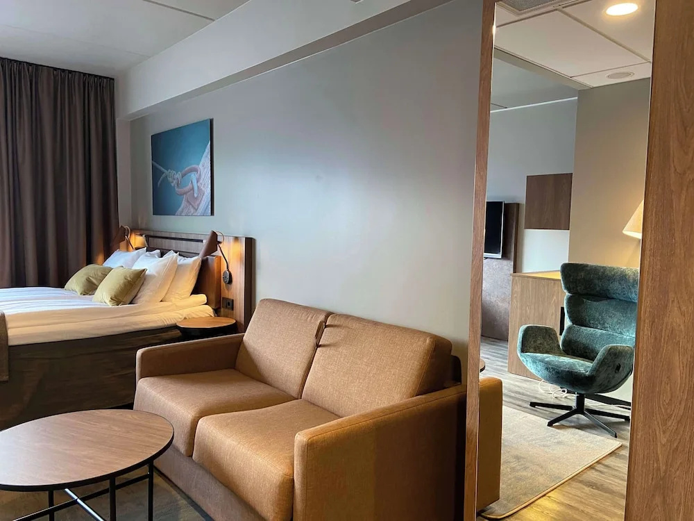 Double Junior Suite (twin beds)