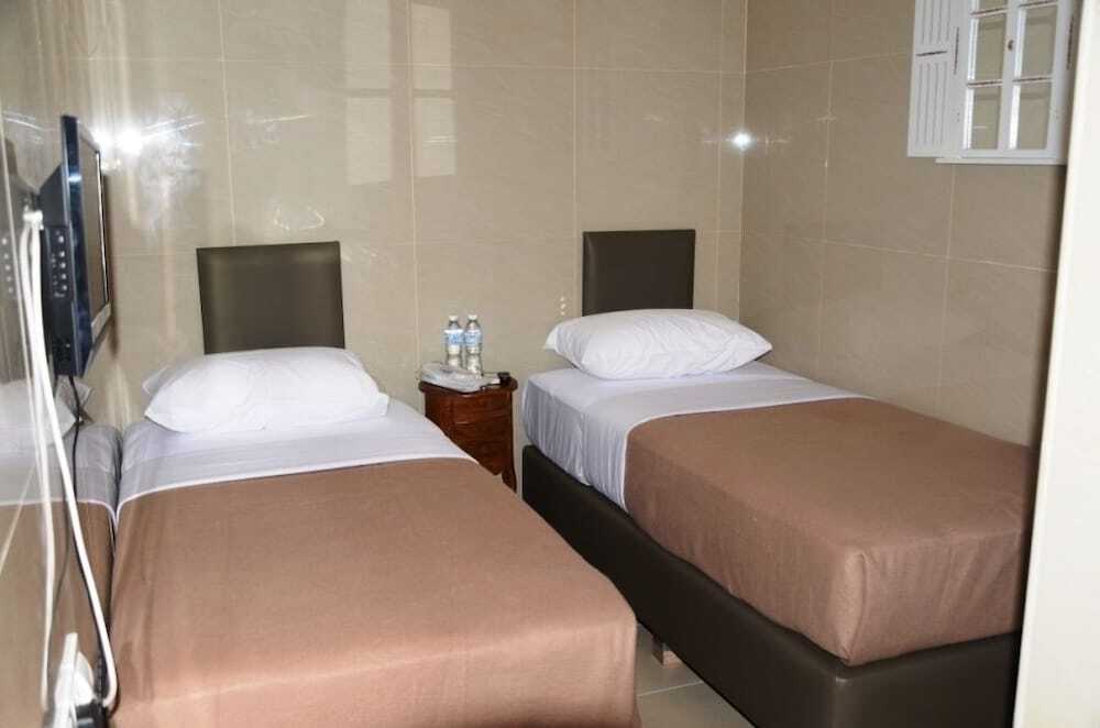 Aura Hotel