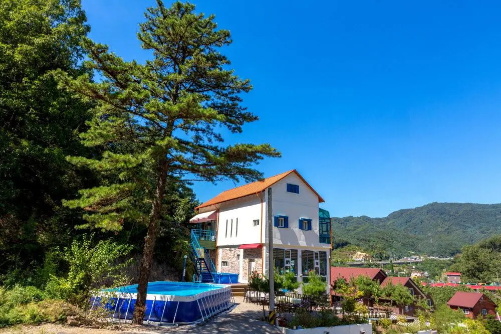 Siloam Sunny Hill