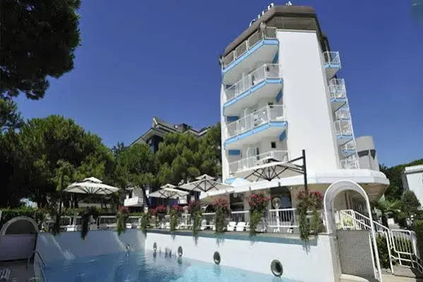 Hotel photo 10