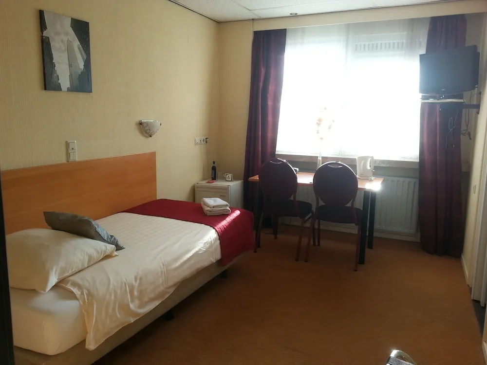 Oranje Hotel Sittard - Chambres