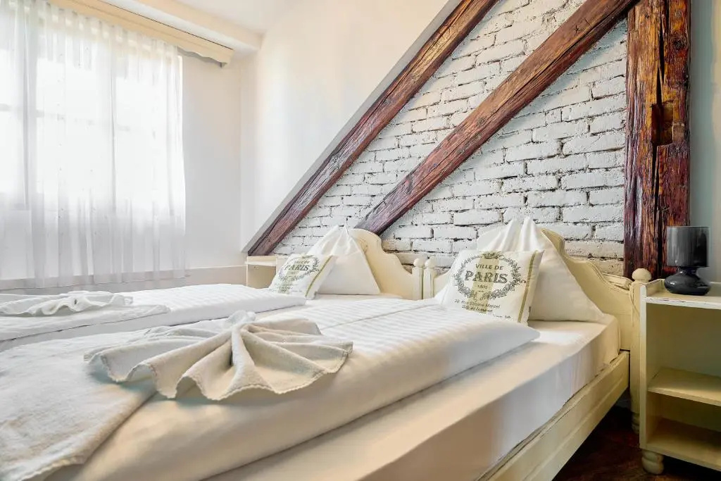 3 Bedrooms Suite
