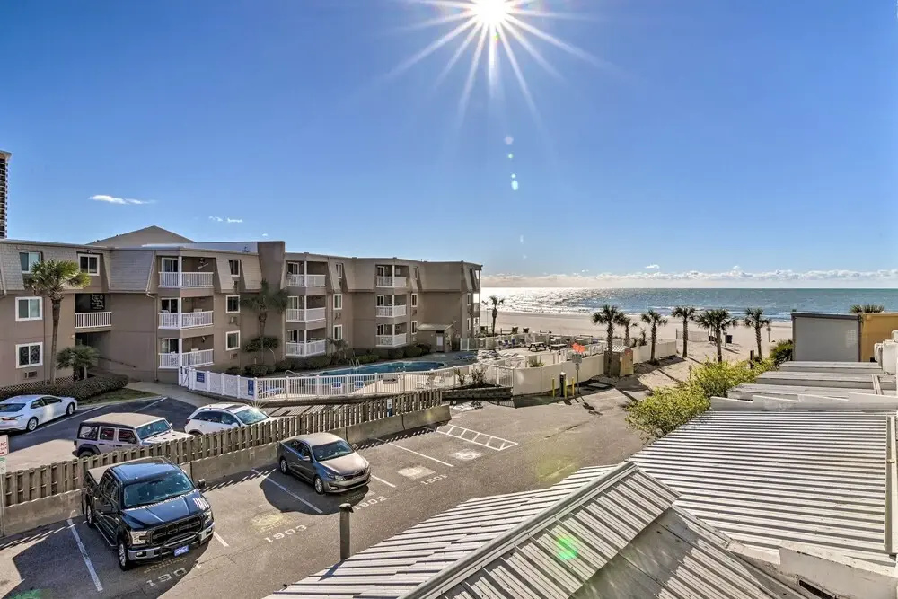 Condo w/ Beach Access & Community Amenities!