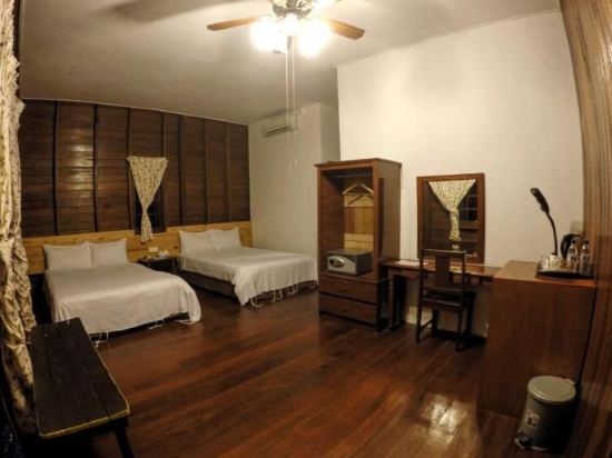 Bilit Rainforest Lodge