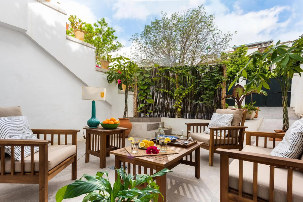 Plaza España, acogedor apartamento con patio