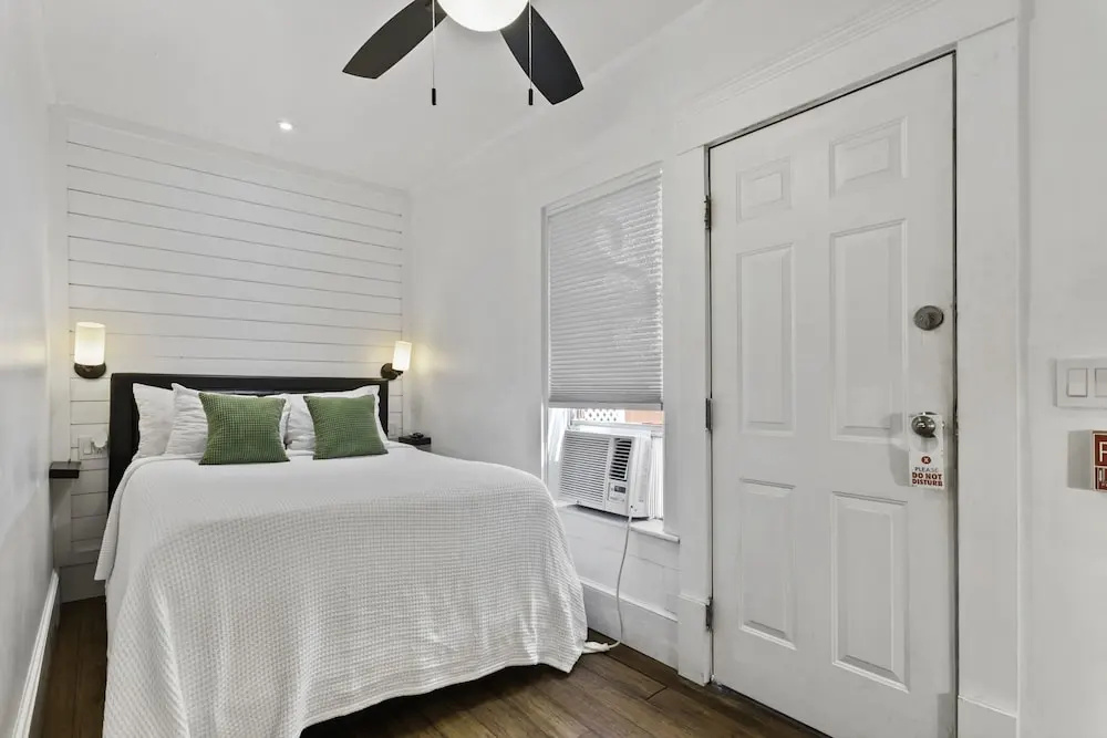 Standard Single Basement room (single bed)