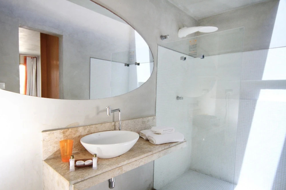 Cocoon Hotel & Lounge - фото 8