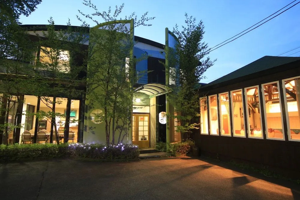 Lotus Cafe Ren