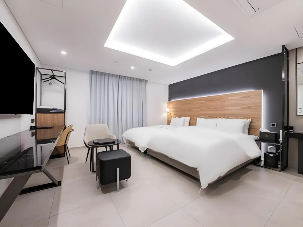 Amourex Hotel — фото
