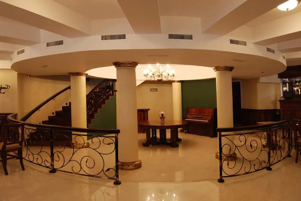 Hotel photo 12