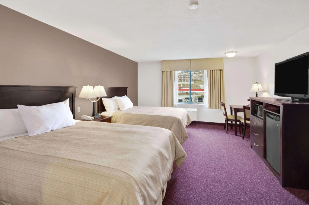 Sextuple Suite