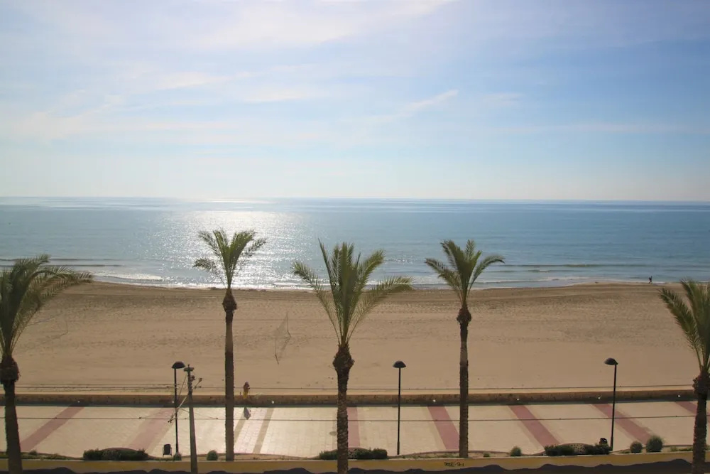 Beach & Waterfront