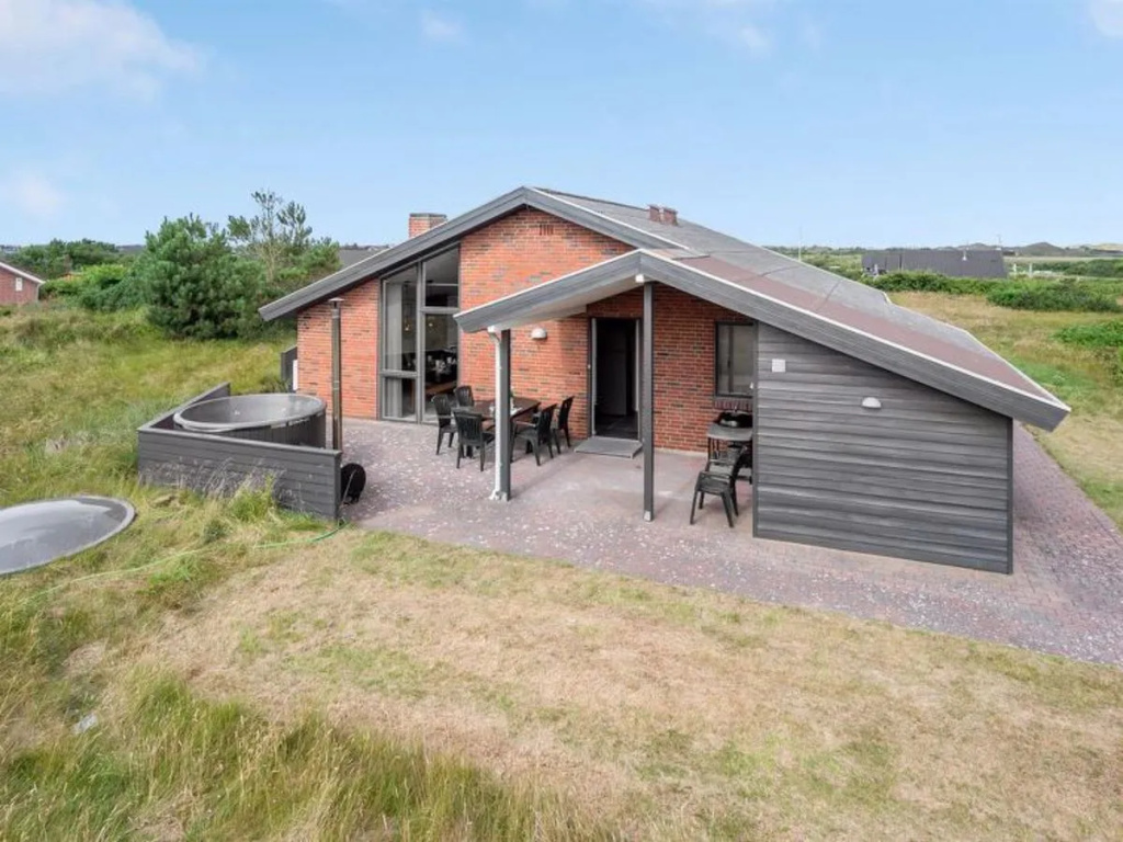 "Conny" - 1.2km from the sea in Western Jutland