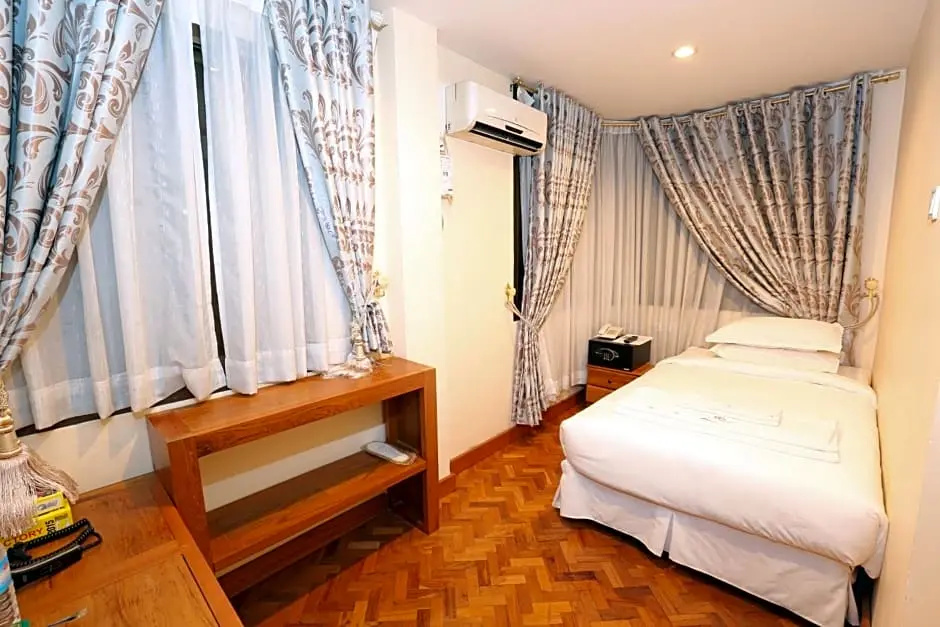 Queen's Park Hotel - Chambres