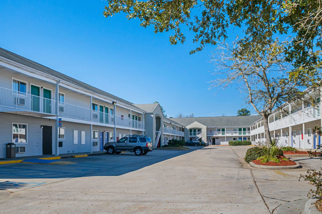 Motel 6 Bay Saint Louis, MS