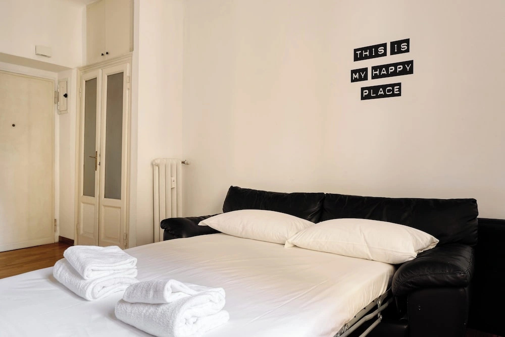 JOIVY Cosy flat near Montanelli Gardens — фото
