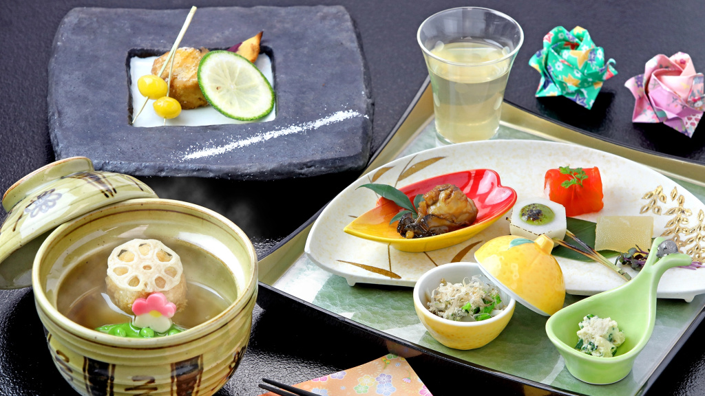 Food & Beverage