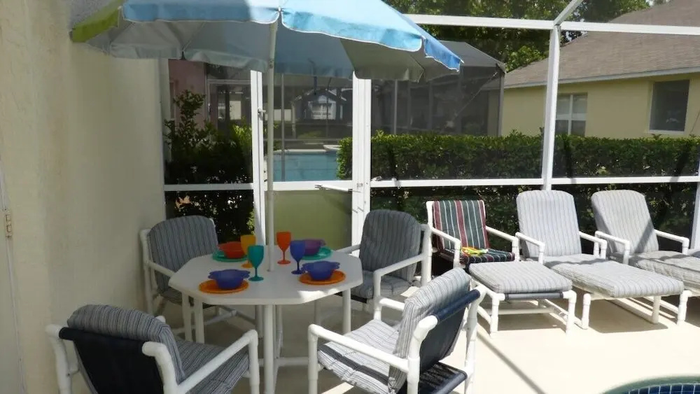 Tm148or 4 Bedroom Home by RedAwning