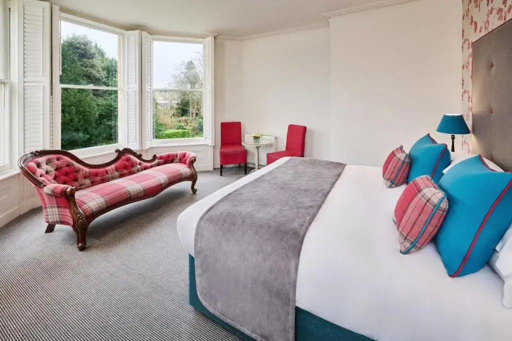 Luxury Double room with park view (full double bed)