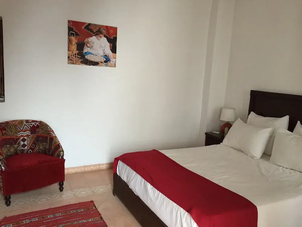 Standard Double room with balcony (full double bed)