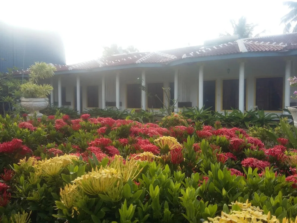 Aquarius Resort